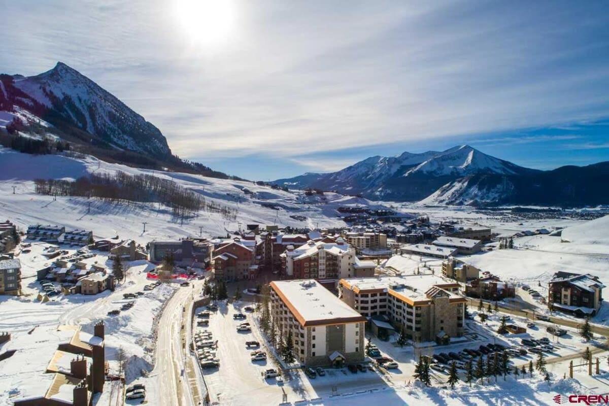 Studio 115 Perfect Location With Pool And Hot Tub Crested Butte Exterior photo